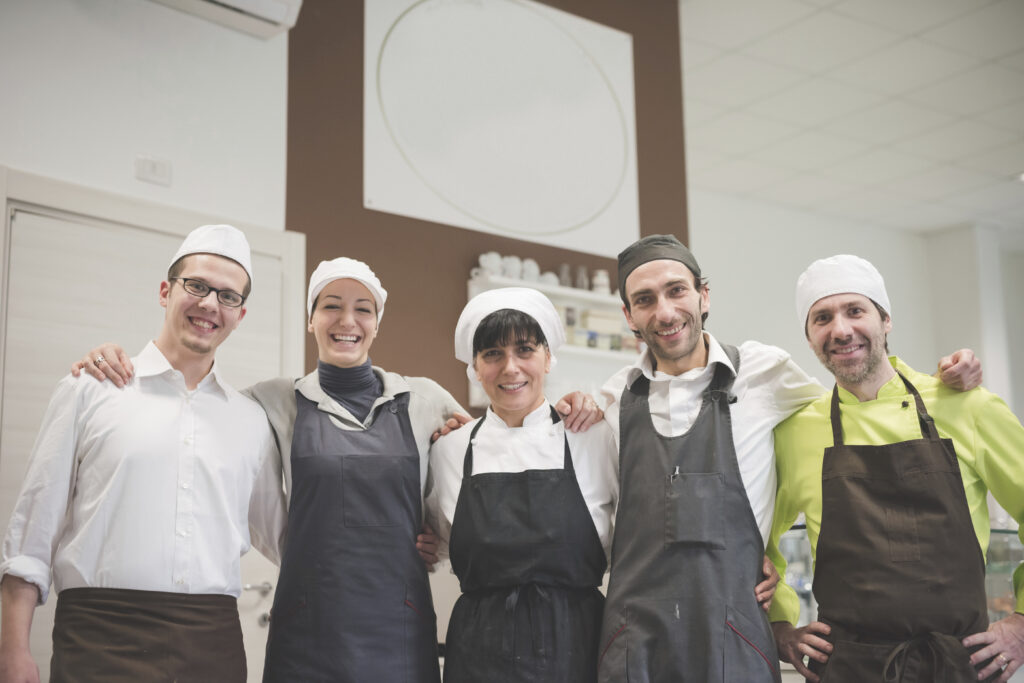 Se requiere personal para Alpina: Vacantes, Requisitos y Proceso de Postulación